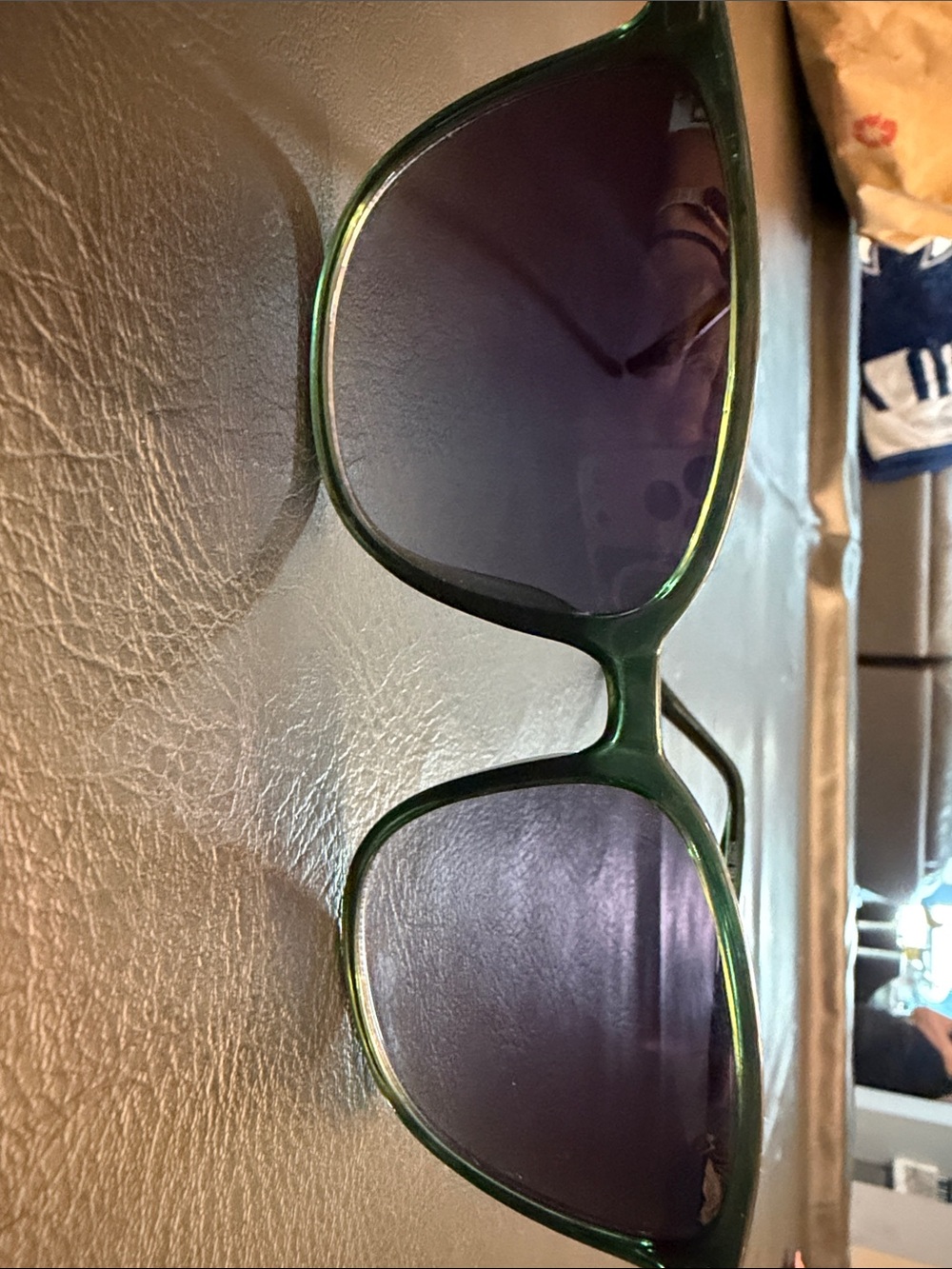 Kenneth Cole Reaction Green Women's Sunglasses with Dark Lenses